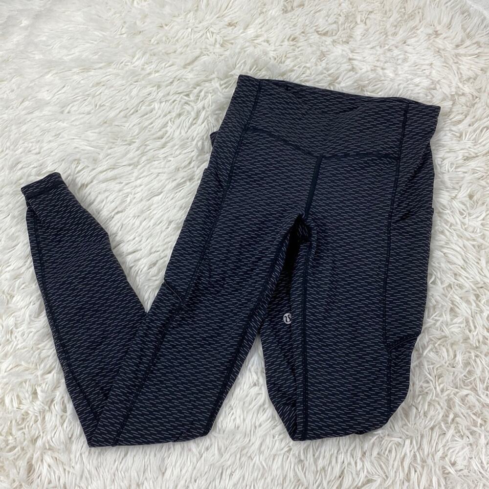 Lululemon Speed Up Tight 28" Score Jacquard Black Luna